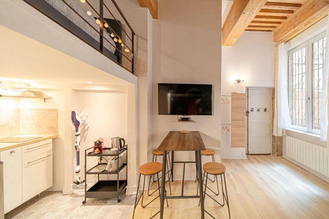 Le Petit Platiere - Renovated Apartment - Terreaux Lyon Exterior photo